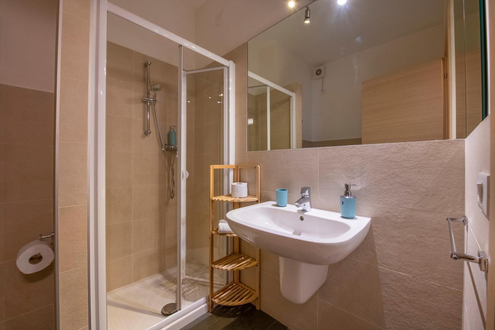 Borgo Trento Home, Incantevole Appartamento فيرونا المظهر الخارجي الصورة
